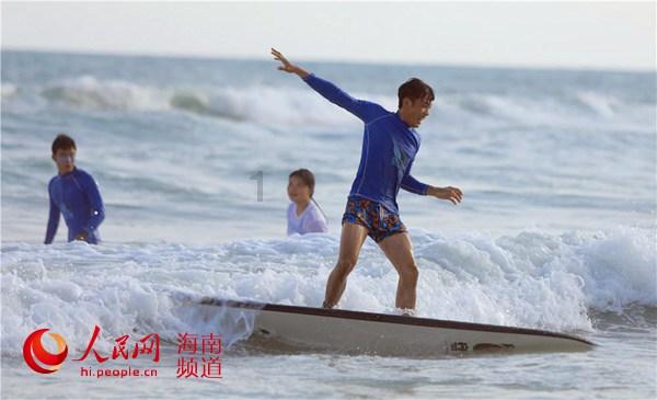 书塔叠叠高