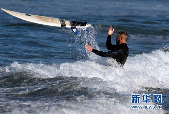 神秘古宅暗藏玄机，记者前去一探究竟，期间竟有意外发现