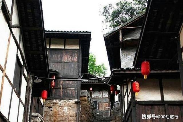 借着做防水耍流氓,送你去监狱没商量
